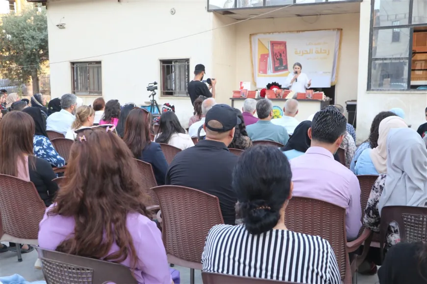 Pirtûka "Rêwîtiya ber bi Azadiyê ve" ya Şîlan Ehmed li Hesekê hat imzekirin