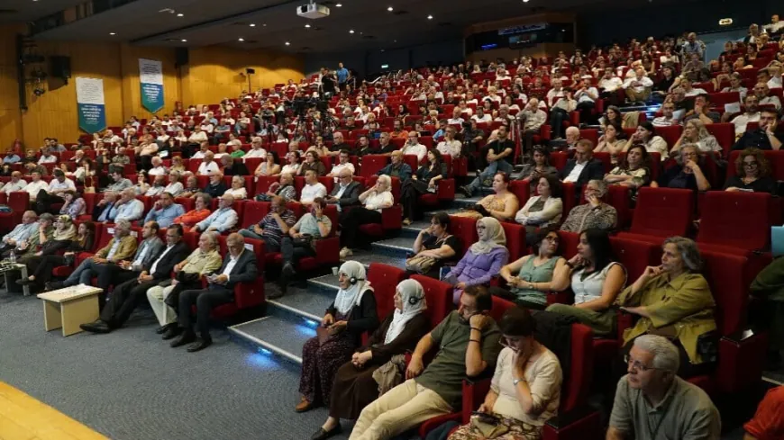 Encamnameya Konferansa Veguherîna Demokratîk a Komarê