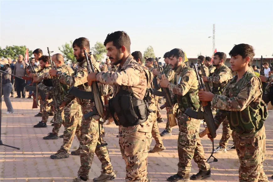 Gelê Dêrikê şehîdek oxir kir û merasima 2 fermandarên YPJˊê li dar xist