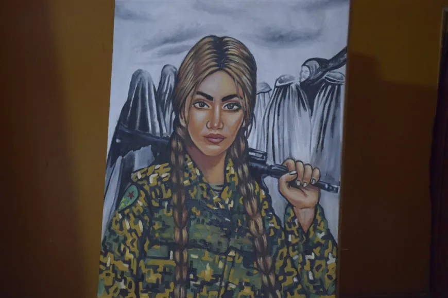 Bi hunerê rêwîtiya şervanên YPJ`ê hat vegotin