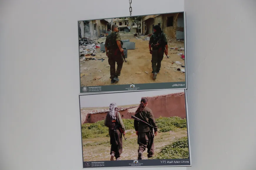 Rojnamevanên jin bi wêneyên xwe berxwedanî belge kir