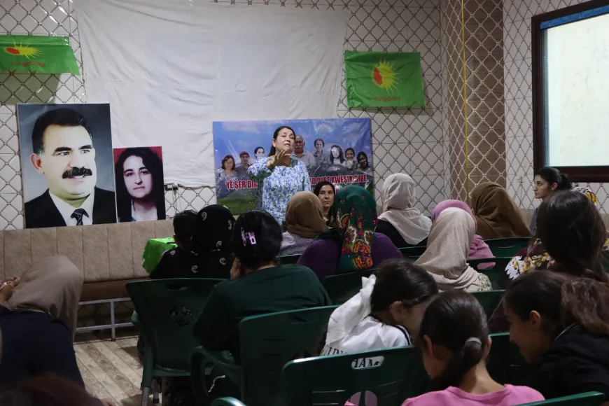 Li Qamişloyê şehîd Zeyneb Kinacî hat bibîranîn