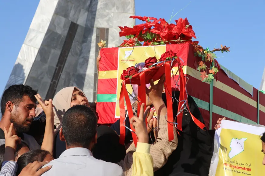 Li Kobanê şehîd Egîd Bab hat oxirkirin