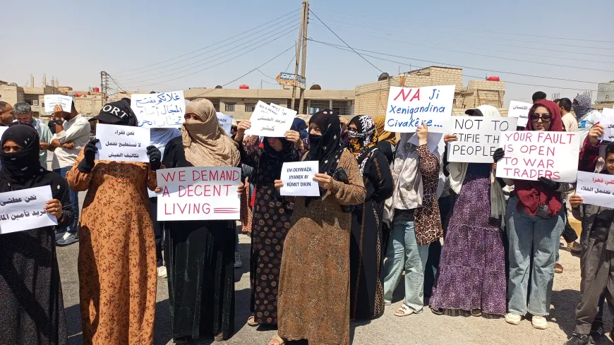 Xelkê Til Temirê dijî rewşa debarê ya xirab rêya M4 girtin