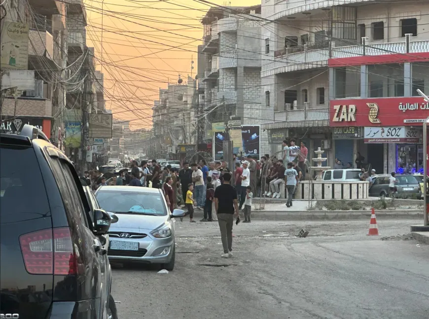 Gelê Hesekê bilindbûna bihayên sotemeniyê protesto kir