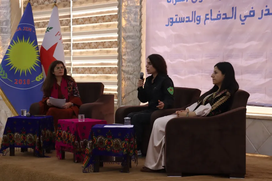 Meclisa Jinan a PYD’ê di panelekê de mafên jinan û destûra Sûriyeyê nîqaş kirin