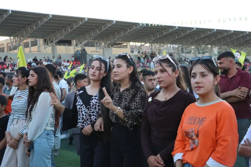 Yekîtiya Jinên Ciwan li Kobanê 6`mîn Festîvala Şehîd Zîlan li dar xist