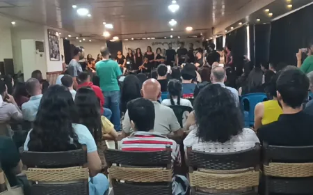 Bi çalakiyeke hunerî qurbaniyên Siwêdayê bi bîr anîn