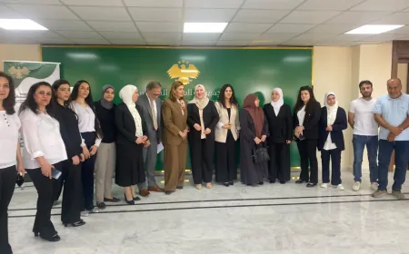 Desteya Jinan a Cizîrê beşdarî paneleke li Şamê bû