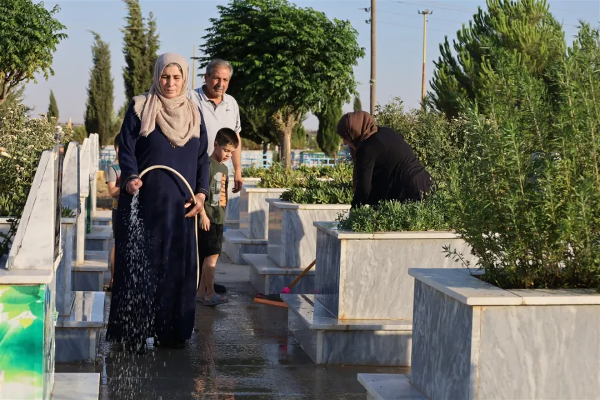 Bi çalakiyeke hevbeş Mezargeha Şehîd Dijwar li Hesekê hat paqijkirin