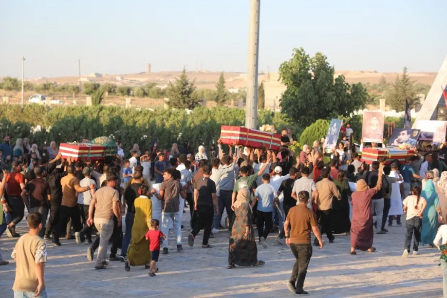 Şêniyên Kobanê cenazeyên 4 şehîdan spartin axê