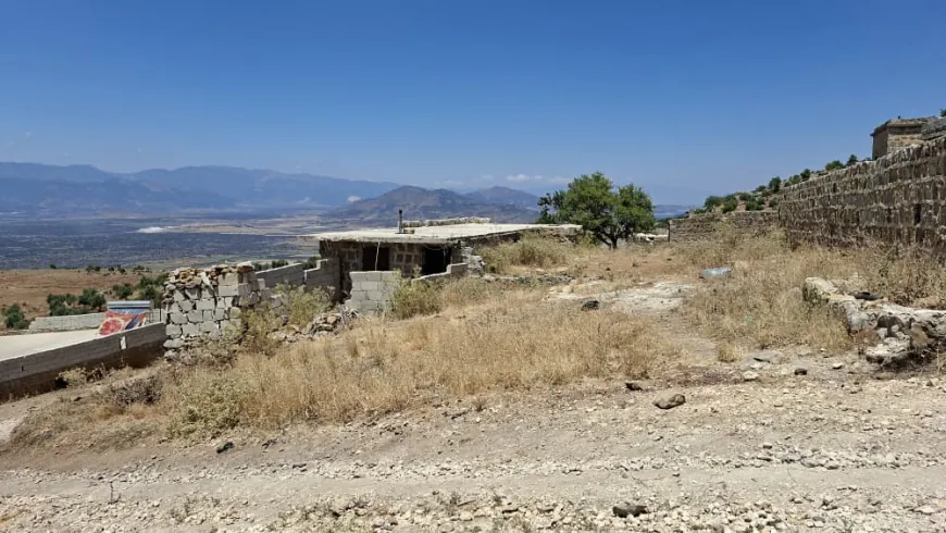 Efrîniyên vegeriyane daxwaza malên xwe dikin