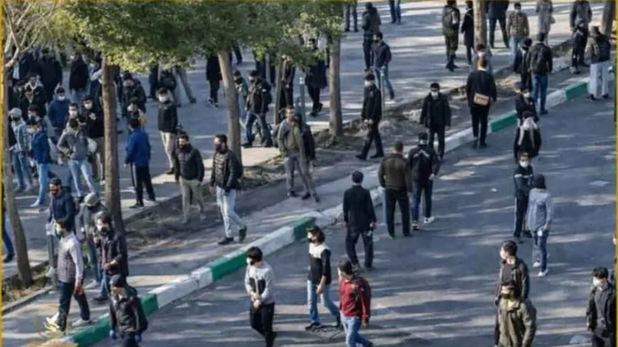 Îranê cezayên darvekirinê li ser 12 xwepêşanderan birî