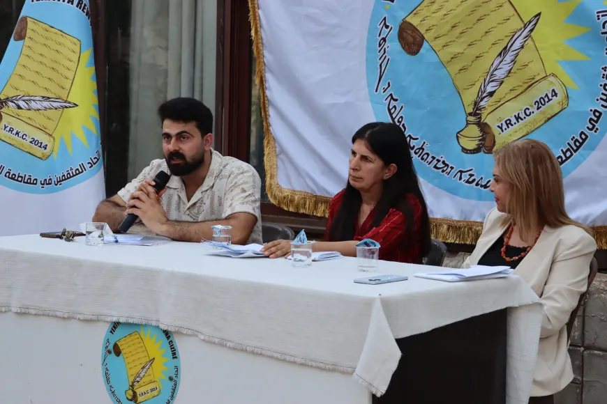 Li Qamişlo rewşa helbesta Kurdî mijara panelê bû