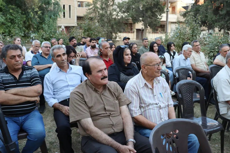 Li Qamişlo rewşa helbesta Kurdî mijara panelê bû