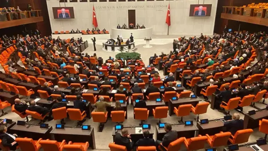  Çavkaniyên ji DEM Partiyê: Ji bo ku qanûn di meha Tîrmehê de derkeve mutabakatek heye
