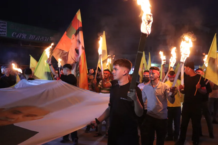 Bi meşeke meşaleyî banga azadiya fîzîkî ya Rêber Abdullah Ocalan kir