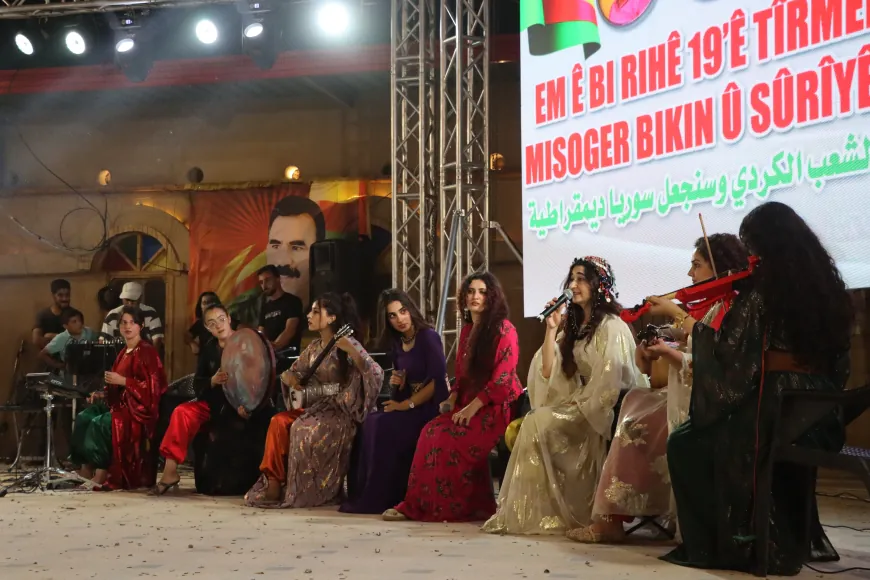 Li 5 bajarên Rojava 14 saliya Şoreşa Rojava bi coş hat pîrozkirin