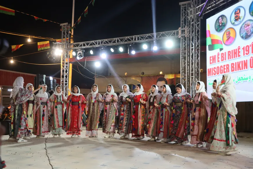 Li 5 bajarên Rojava 14 saliya Şoreşa Rojava bi coş hat pîrozkirin