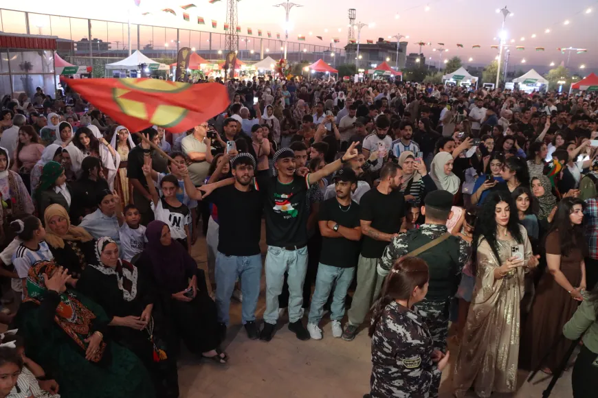 Li 5 bajarên Rojava 14 saliya Şoreşa Rojava bi coş hat pîrozkirin