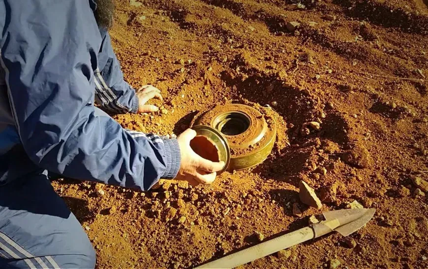 Zarokek ji ber teqîna mayînekê jiyana xwe ji dest da