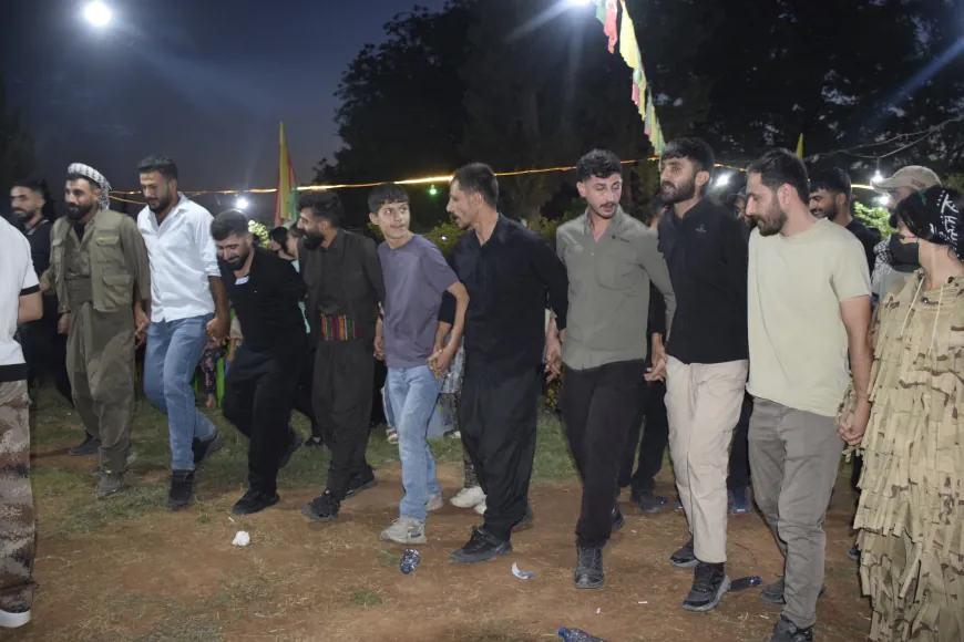 Şêniyên Dirbêsiyê 14 saliya şoreşê pîroz kir