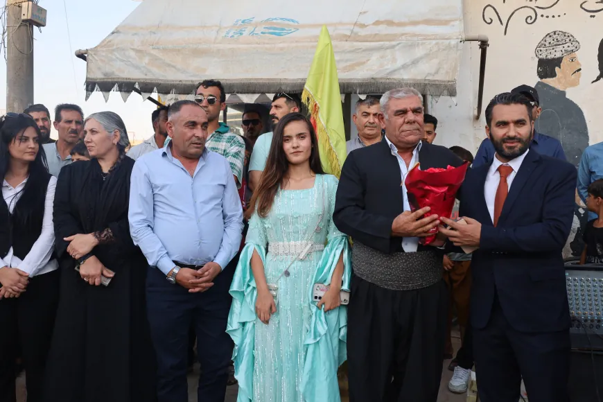 Rêveberên Qamişlo, Dêrik û Çilaxayê bi girseyî hatin pêşwazîkirin