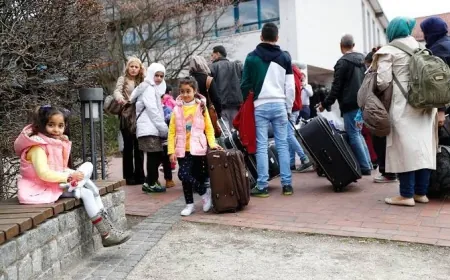 Almanyayê statuya parastinê ya gelek penaberên Sûriyeyê betal kir