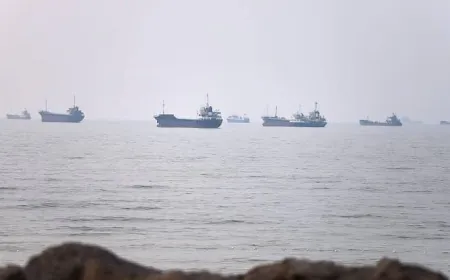 Gengeşiya der barê Tengava Hurmuzê dewam dike