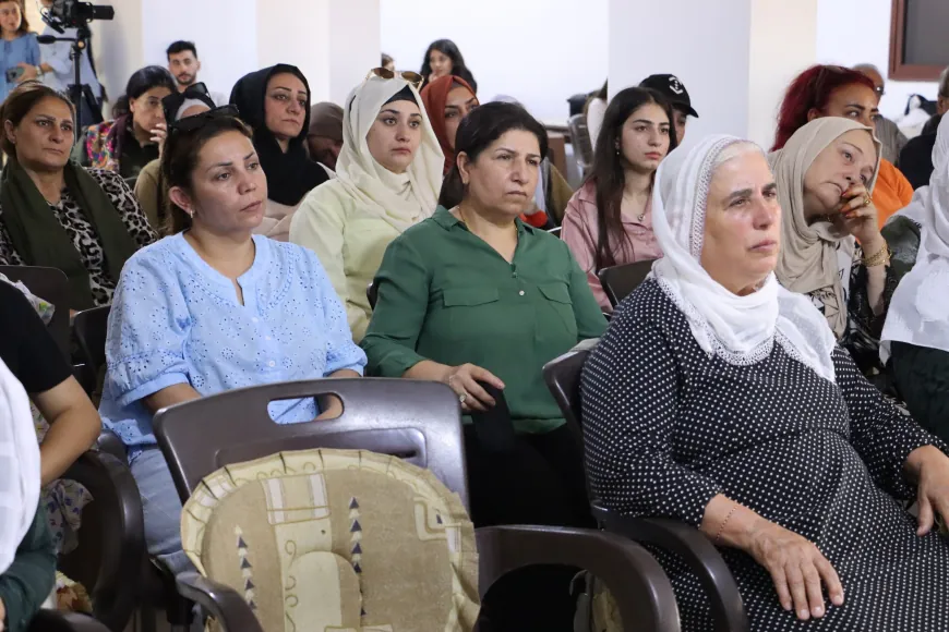 Di civîneke li Tirbespiyê qurbaniyên Fermana 74’an hatin bibîranîn