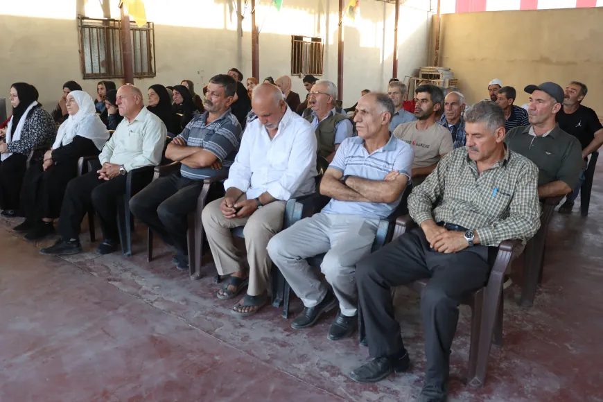 Têkildarî Pêngava 15‘ê Tebaxê civînek hat lidarxistin