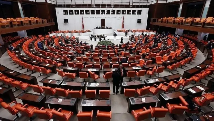 Pêşnûmeya qanûna çarçoveyê pêşkêşî meclîsa tirkiyeyê  hat kirin