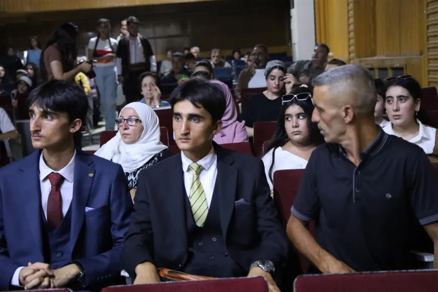 Xelkê Hesekê Aram Tîgran bi bîr anî