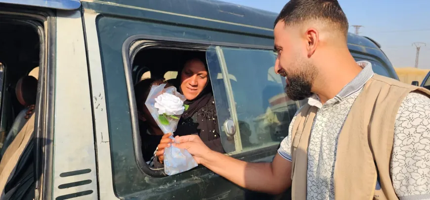 Karwanê yekemîn ê koçberên Serêkaniyê amadekariya vegerê dikin