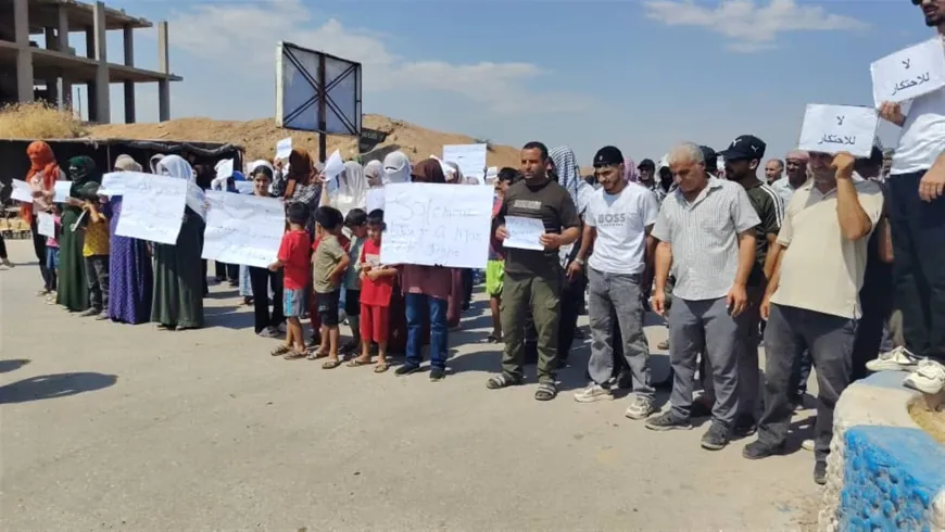 Li Dirbêsiyê û Zirganê gel derket xwepêşandanan