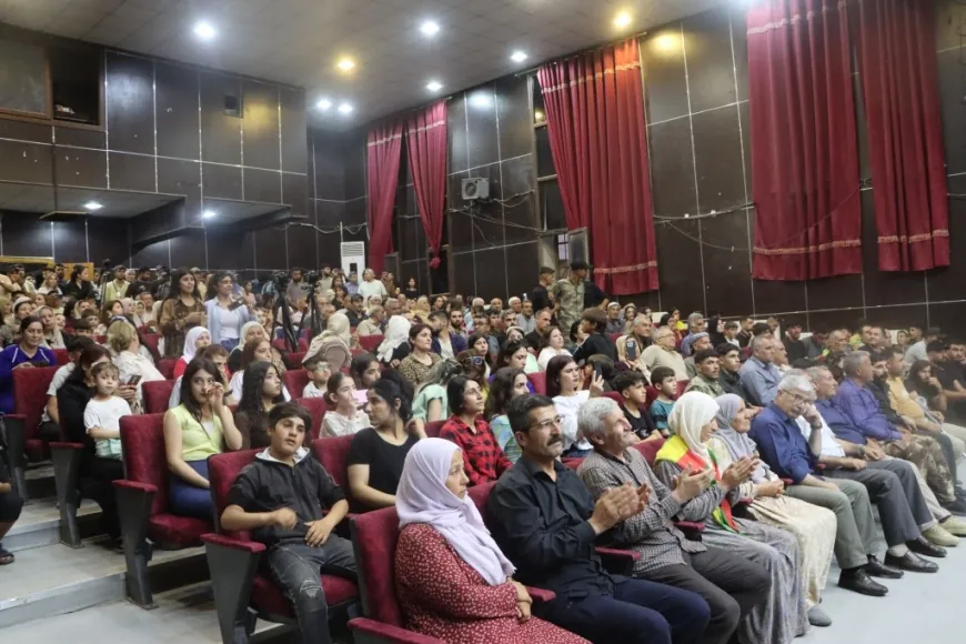 Gelê Rojava Pêngava 15‘ê Tebaxê pîroz kir