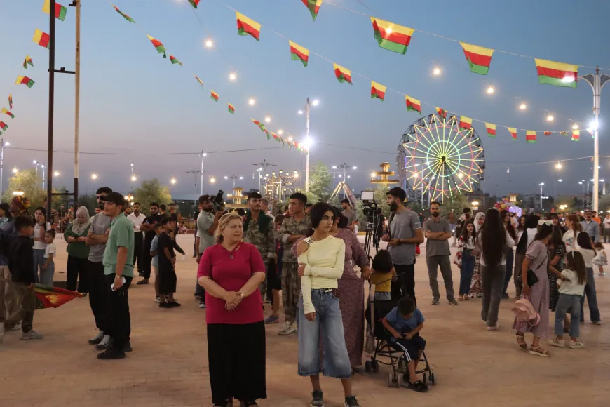 Gelê Rojava Pêngava 15‘ê Tebaxê pîroz kir