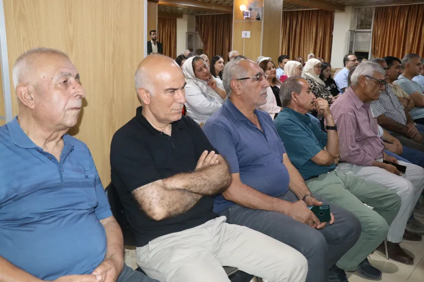 Li Qamişloyê semînera “Edaleta veguhêz di navbera rewş û hêviyê de”