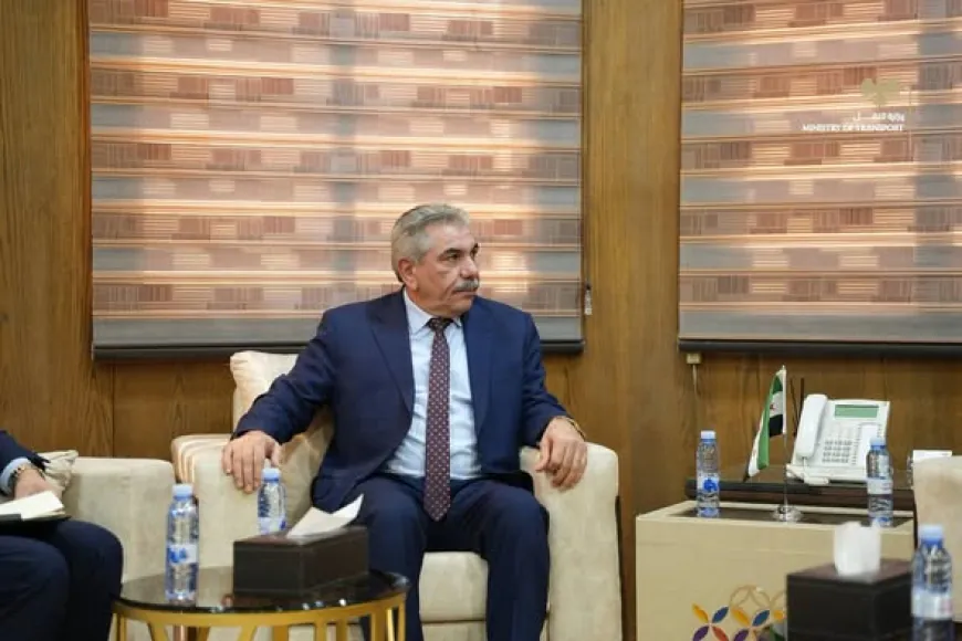 Wezîrê Veguhastinê bi Parêzgarê Hesekê re pêşxistina veguhastinê nîqaş kir