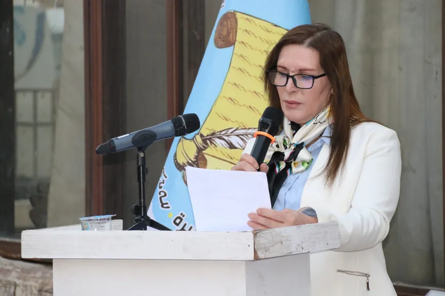 Yekitiya Rewşenbîrên Cizîrê hevserokên berê xelat kirin