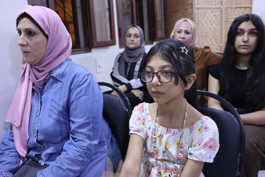 Yekpar bi boneya sedsaliya Qamişloyê çalakiyek li dar xist
