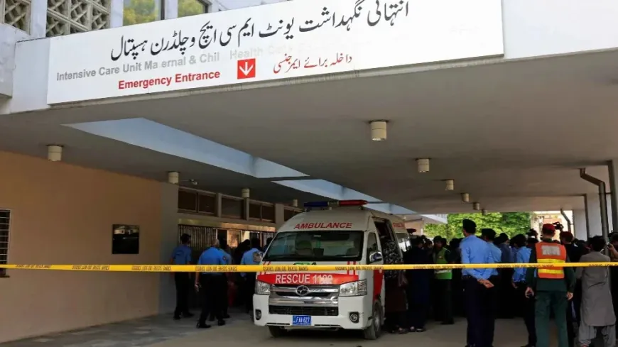 Di şewata nexweşxaneyeke li Pakistanê de 14 zarok mirin