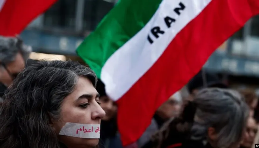 Ji mamostayên Rojhilatê Kurdistan û Îranê li dijî darvekirinê kampanyaya îmzeyan
