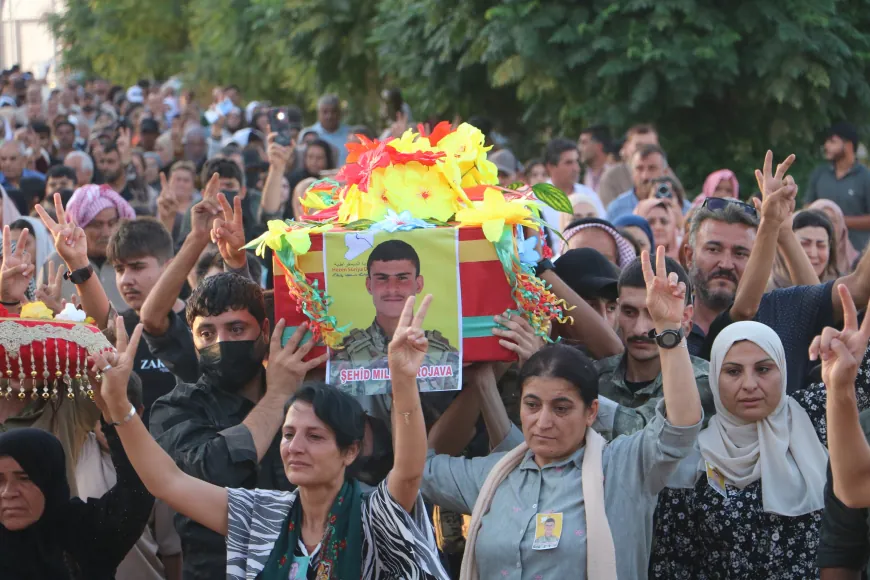 Li Dirbêsiyê 2 şehîd hatin oxirkirin