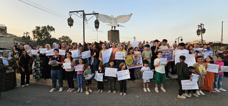 Ji bo mafê zimanê Kurdî xwepêşandan hatin lidarxistin