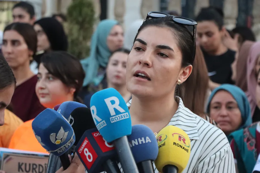 Ji bo mafê zimanê Kurdî xwepêşandan hatin lidarxistin