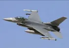 Balafireke F-16 li baregeha hewayî ya Amerîkayê ya Almanyayê ket
