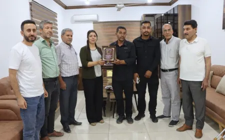 Şaredariya Kobanê tîmên agirkujiyê xelat kirin