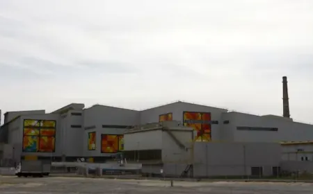 Rûsyayê êrişî tesîseke Ukraynayê kir: 4 kes haitn kuştin