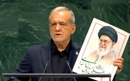 Pezeşkiyan: Qedandina şer bi biryara DYA'yê ve girêdayî ye
